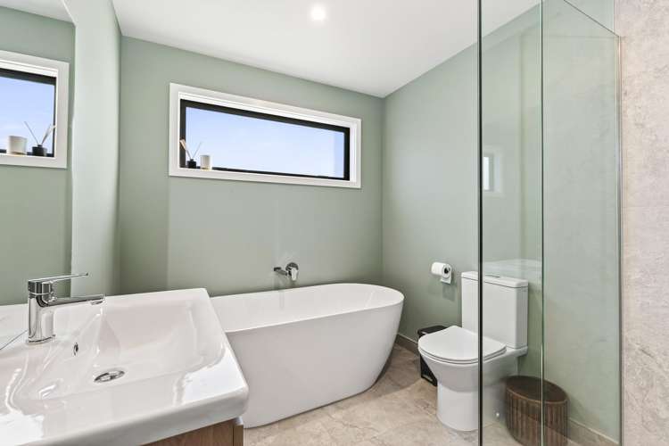 9 Caton Street Lake Hawea_11