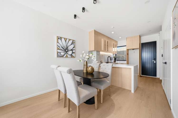 4/46 Drake Street Howick_4