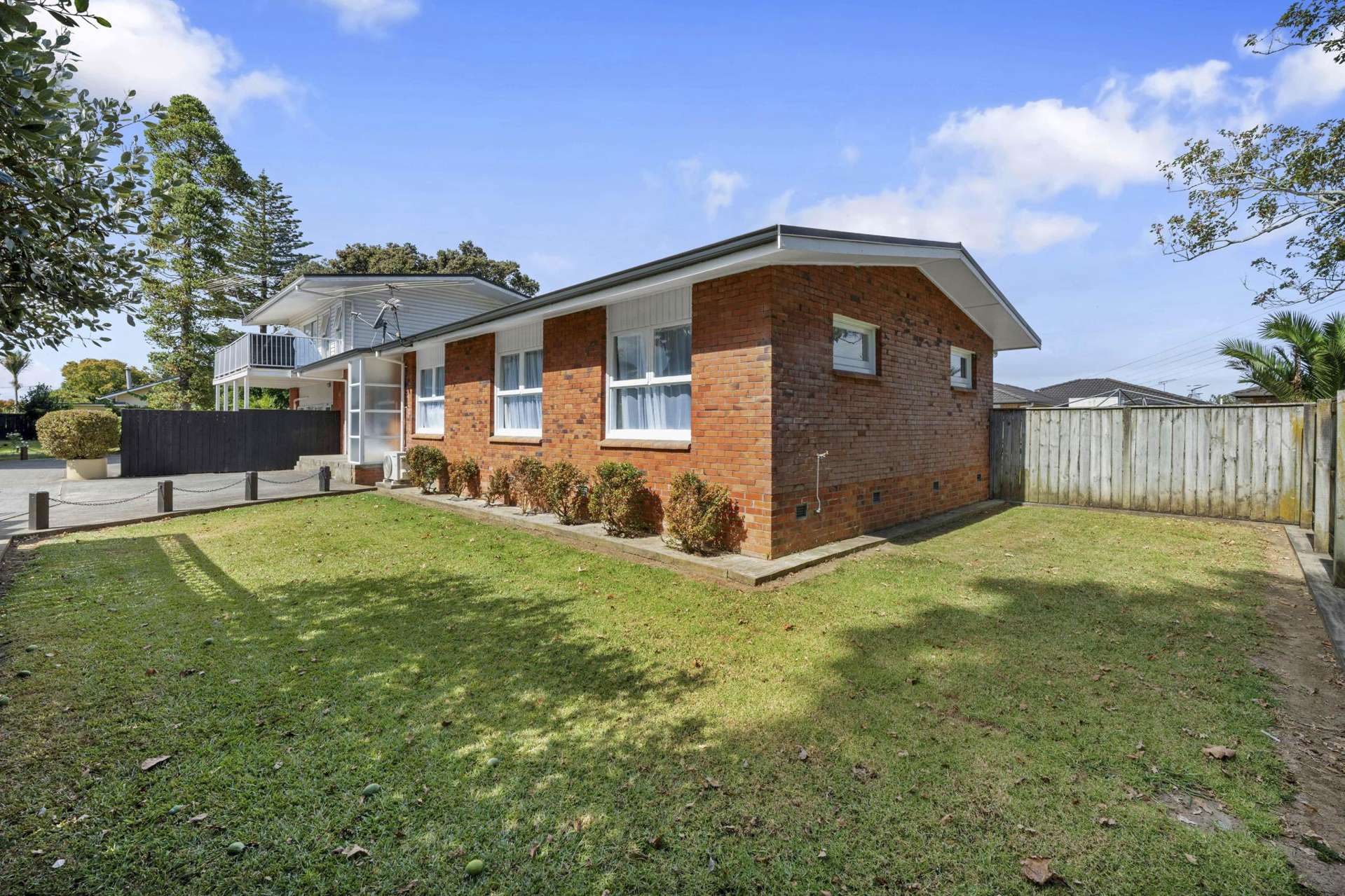 2/23G Gray Avenue Mangere East_0