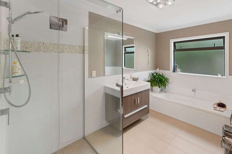 3 Ngati Huia Place Waitarere Beach_13