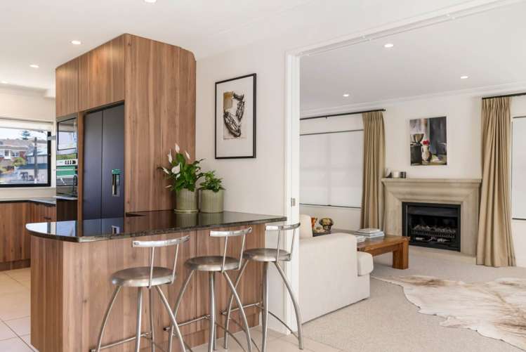 Beach Road Mairangi Bay_3