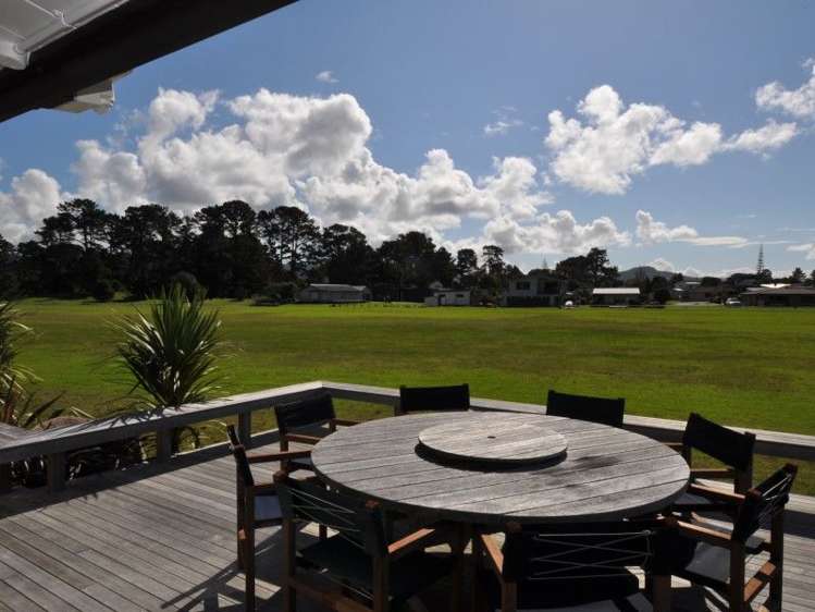 18 Chelmsford Court Pauanui_2