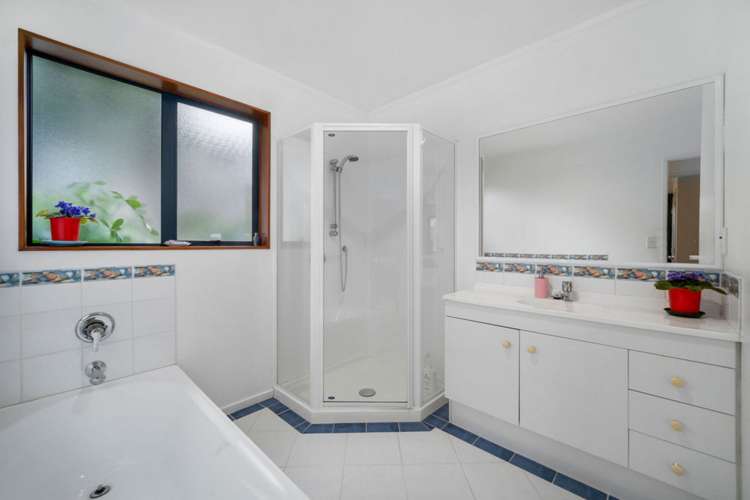 19 Angel Way Stanmore Bay_13