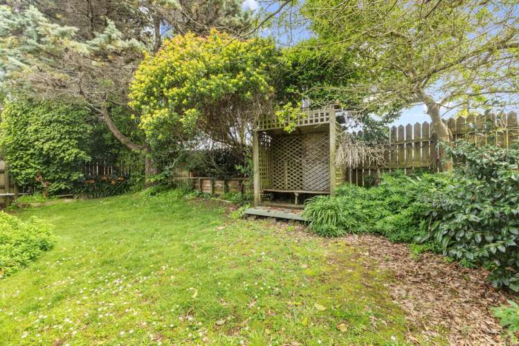 8 Rostrevor Avenue Epsom_17