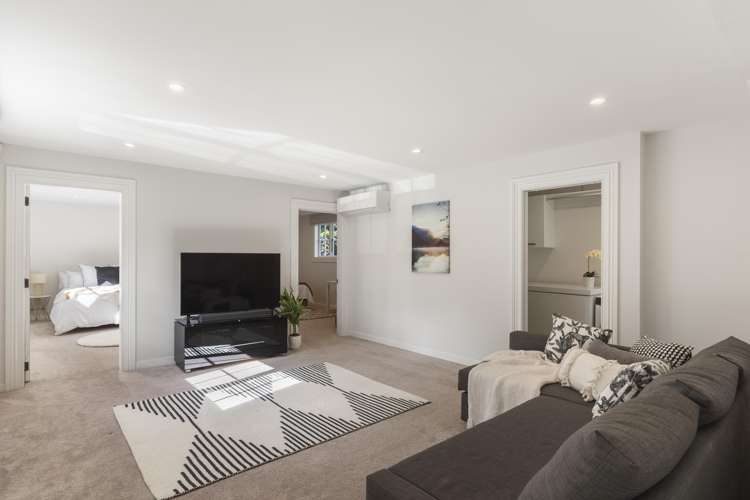 136 Attwood Road Paremoremo_12