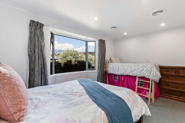 75 Centennial Avenue Arrowtown_11