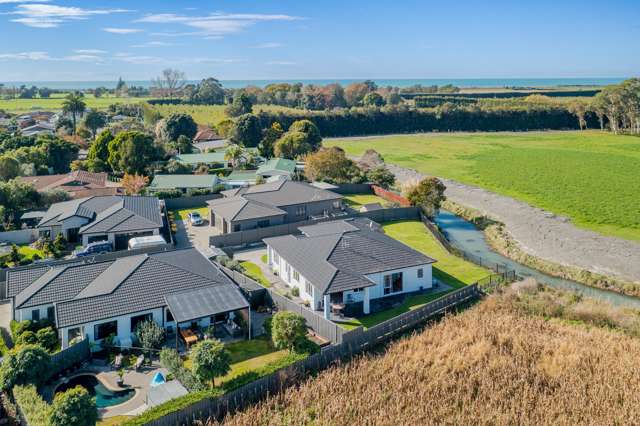 Hideaway in Heynes