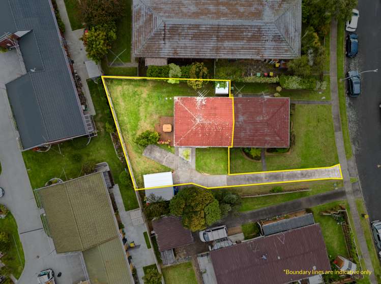 2/7 Hedge Row Sunnyhills_16