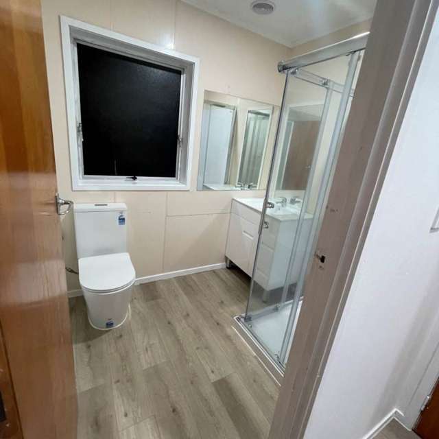 LM 2-37 York Road Papatoetoe_2