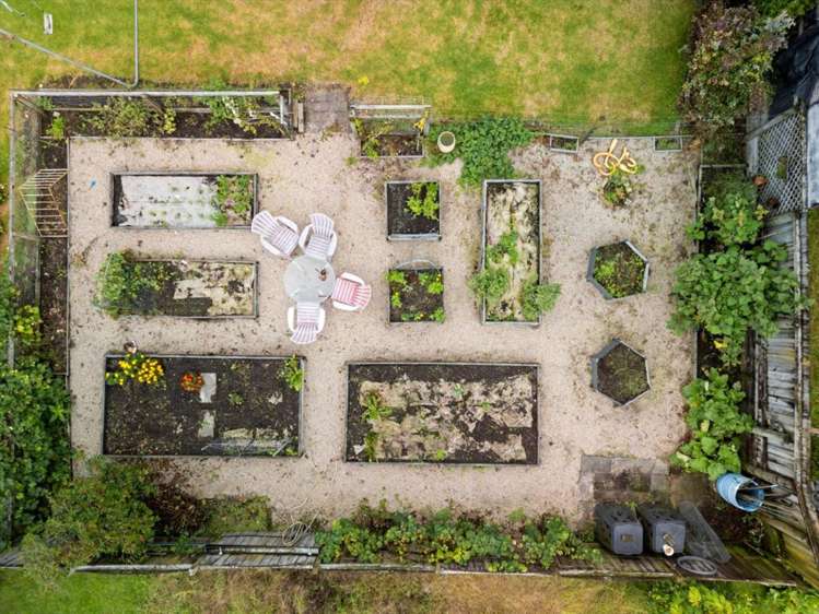 2 Strathaven Way Te Puke_24