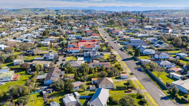 3 Holyrood Terrace Waipukurau_15