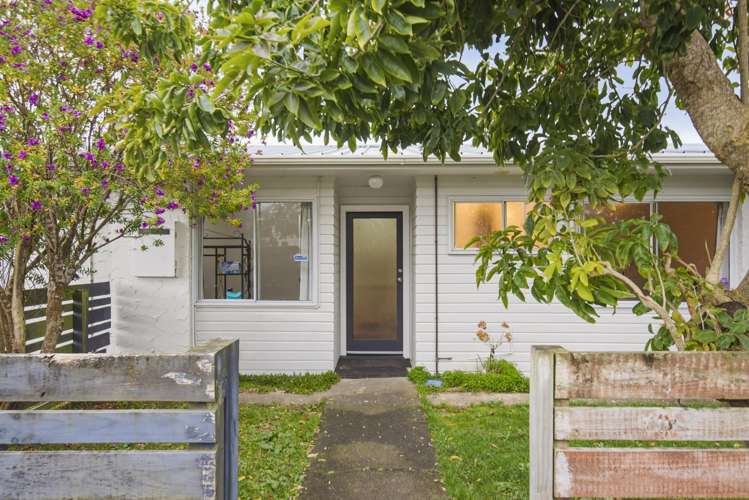 16B Buckley Grove Paraparaumu_4