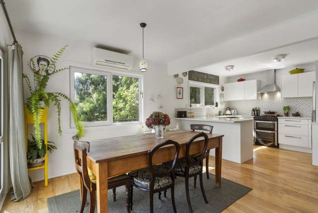 23 Scenic Drive Titirangi_4