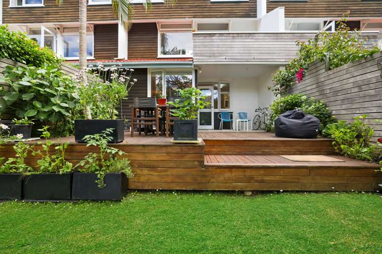 2/49 Curran Street Herne Bay_12