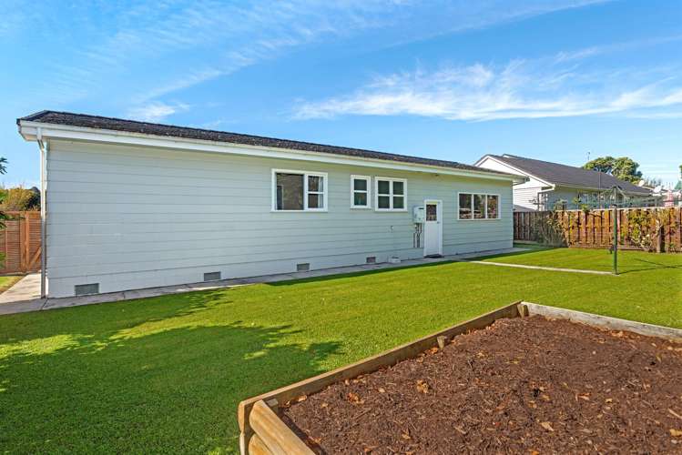 69 Iranui Road Inner Kaiti_17
