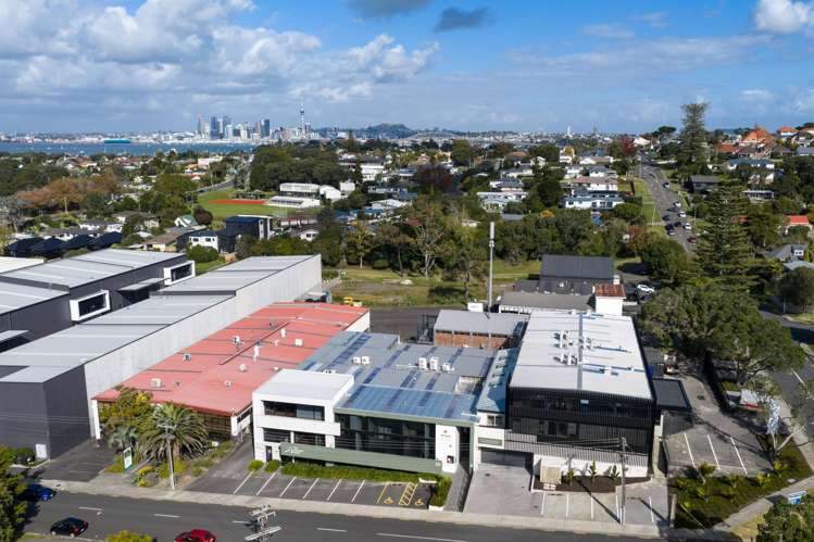 37-39 Woodside Avenue Northcote Central_18
