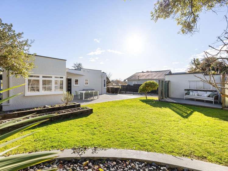 24 Banbury Crescent Fairfield_2