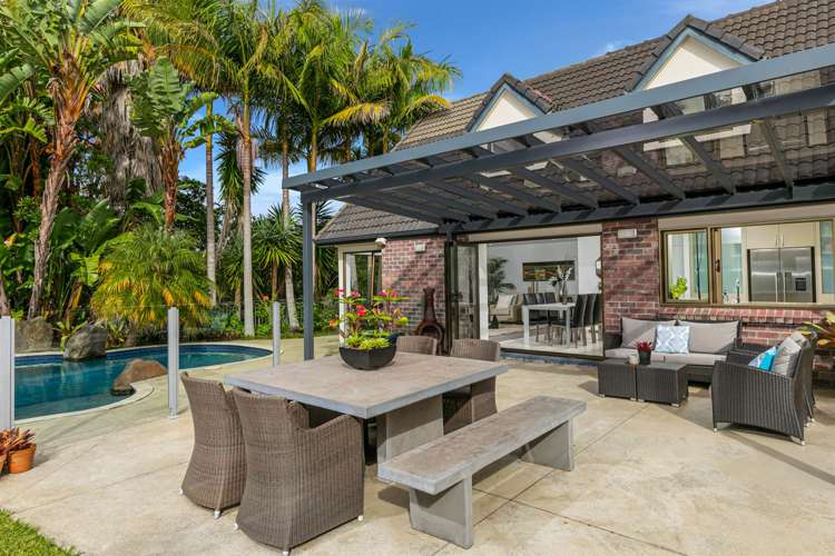 25 Kingfisher Grove Greenhithe_22