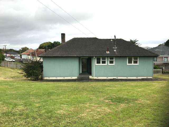 43 Glass Road Mount Roskill_1