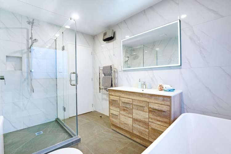 41 Bushfield Drive Flat Bush_20