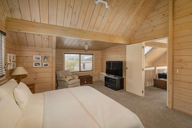 105 The Quay Pauanui_13