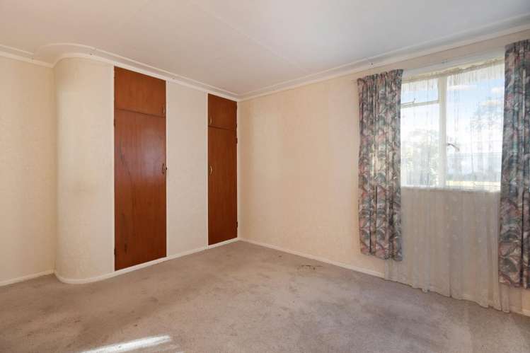 57 Tarawera Road Johnsonville_6