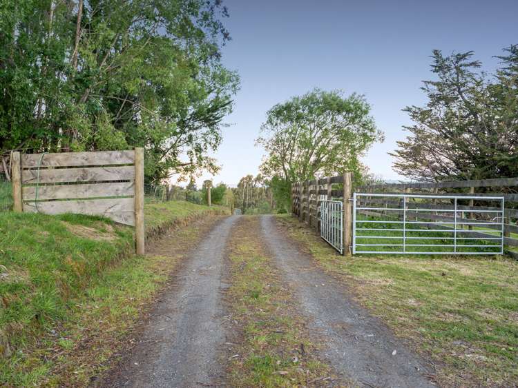 743 Bay Road Oxford_24