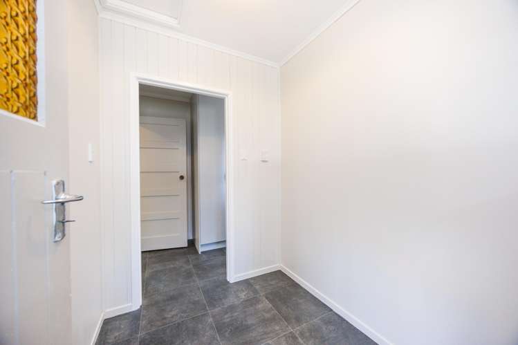 2 Harford Street Feilding_16