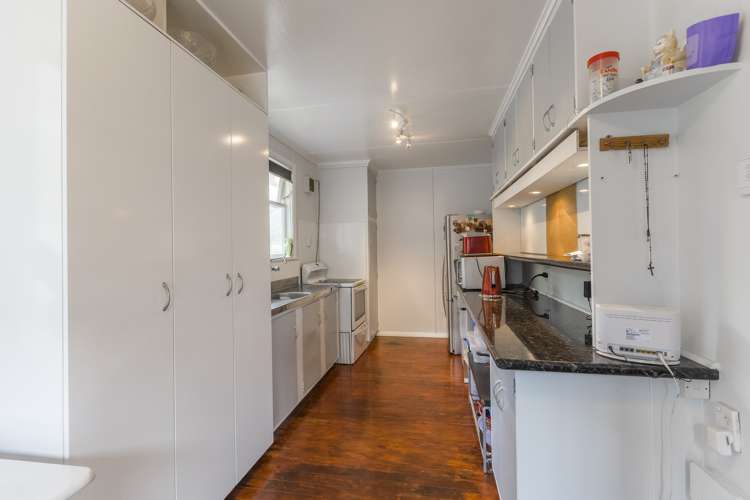 20 Owhiti Street Titahi Bay_6