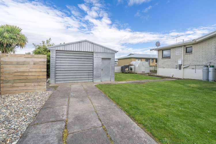 82 Mackenzie Street Winton_22