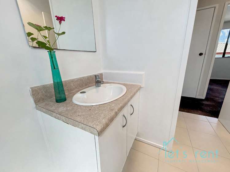 18 Halloran Place 11410_11