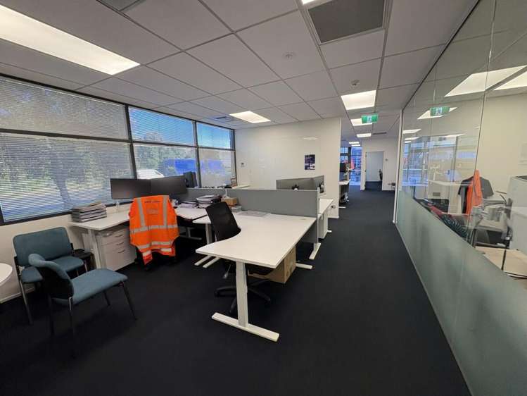 128A Hugo Johnston Drive Penrose_5