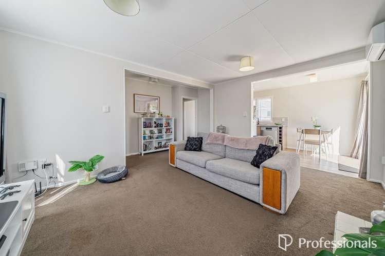 22 Mountbatten Grove Clouston Park_5
