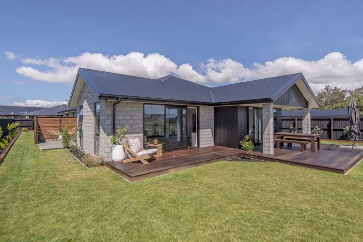 8 Hollard Crescent Lincoln_21