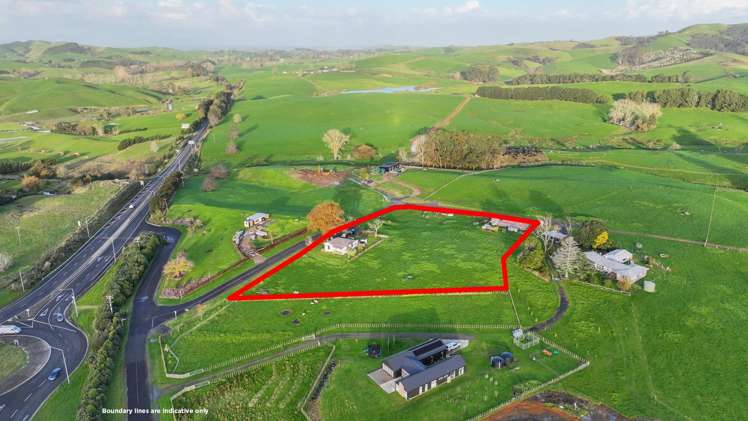 8 Old Barn Road Waitakaruru_14