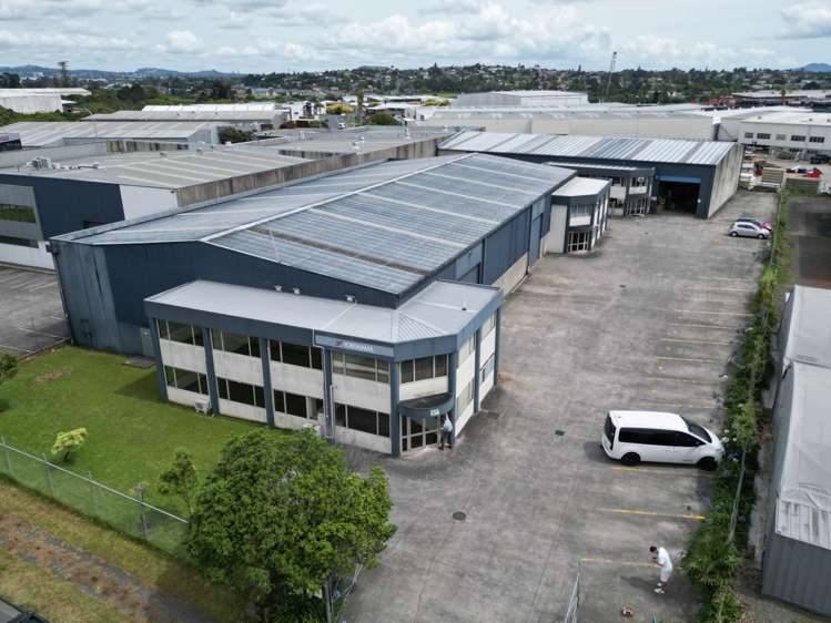 Unit A/136 Cryers Road East Tamaki_1