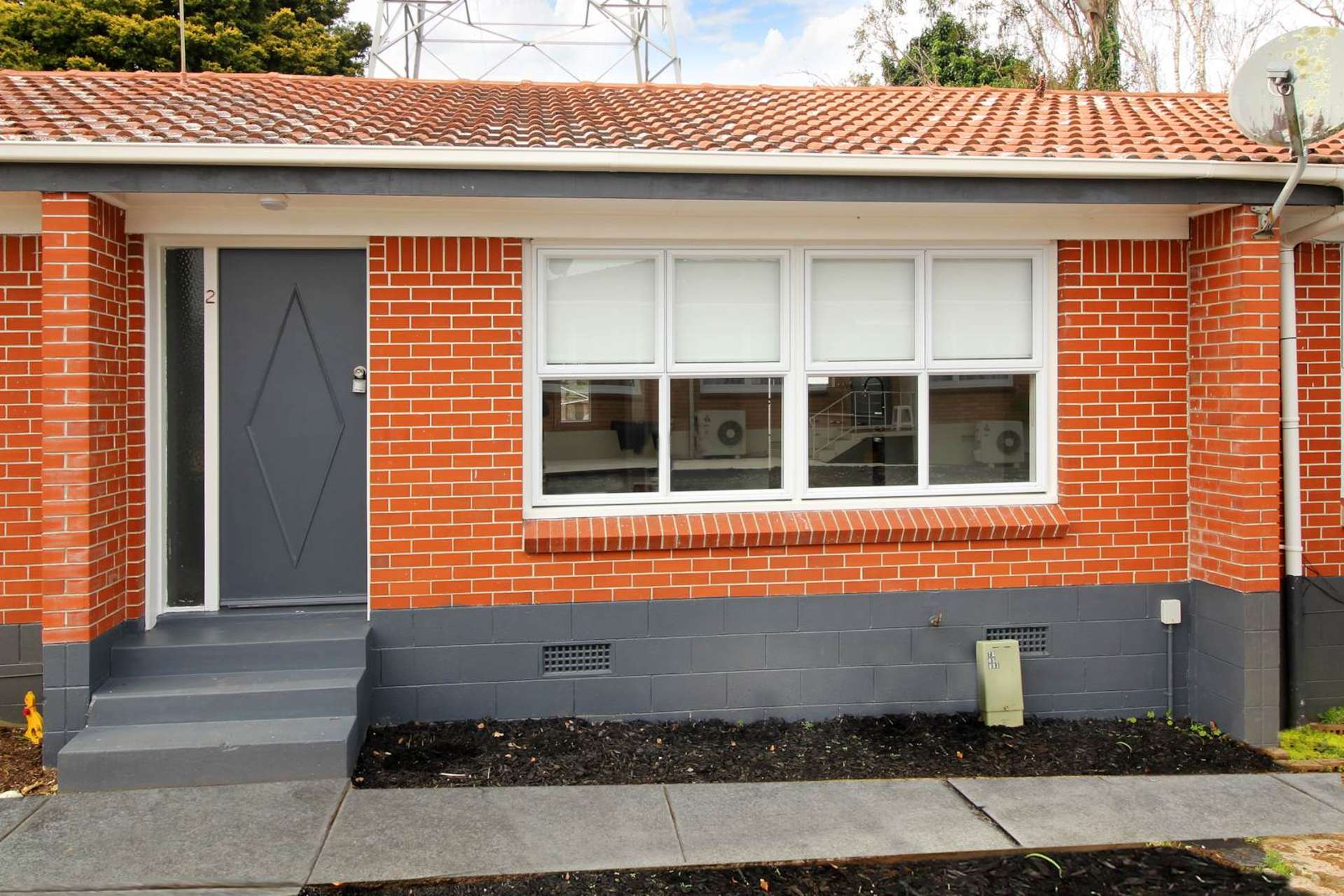 2/10 Lotus Lane Mangere East_0