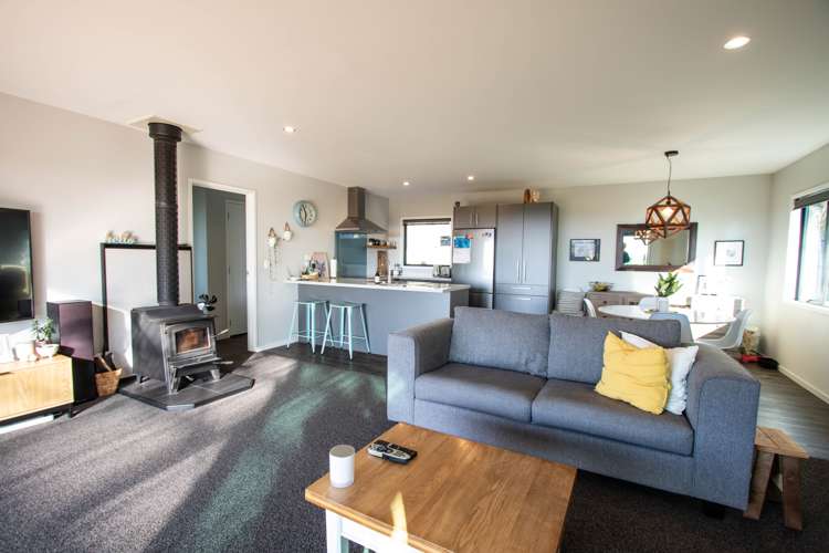 10 Little Paddock Hokitika_9