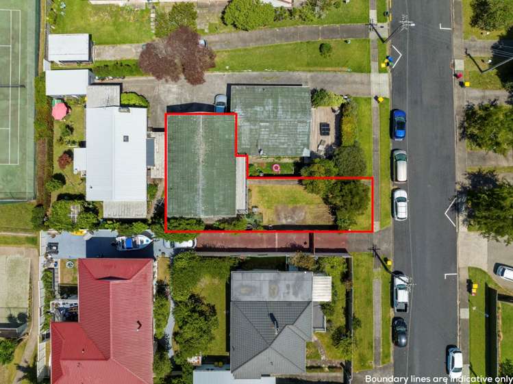 2/7 Ngaio Street Takapuna_32