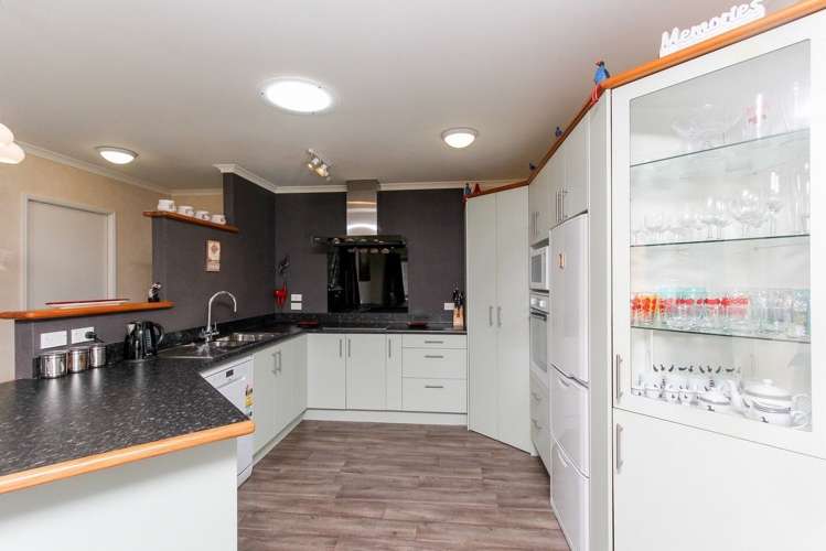 98 Queens Road Glen Avon_4