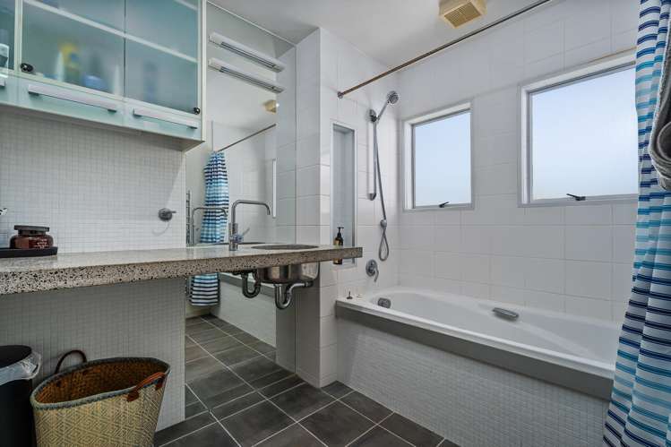 6 Bell Road Pauanui_20