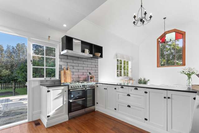 100 Oxford Road Okato_2