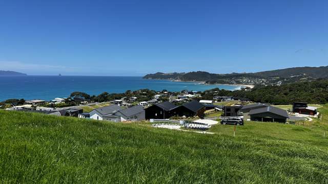 Idyllic Coastal Living - Ocean Views