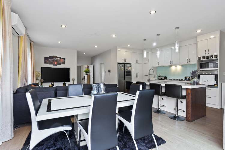 6 Beltany Drive Flat Bush_6