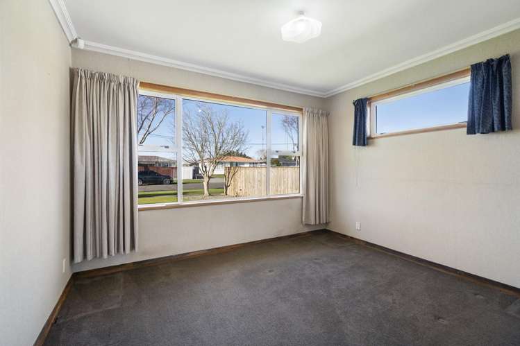 18 Leeds Street Milson_6