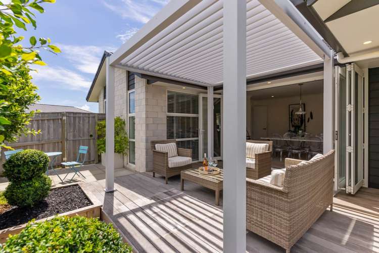 17 Lydiard Place Beachlands_15