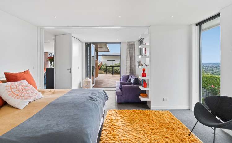 4 Roystone Way Huntsbury_7