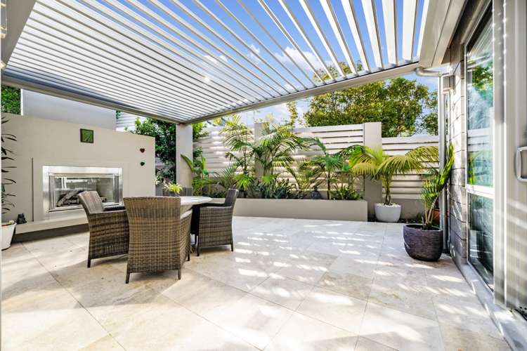 17 Calder Place Wai O Taiki Bay_16