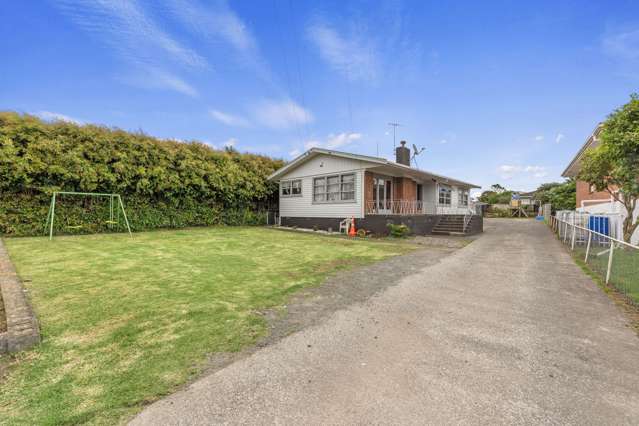 10 Mckean Avenue Manurewa_1