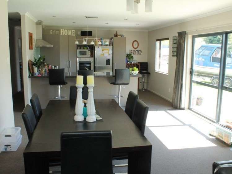 111 Great North Road Winton_12